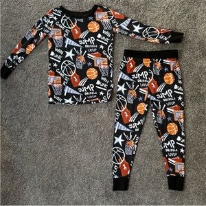 🏀Little Sleepies Slam Dunk Pajamas 18-24
